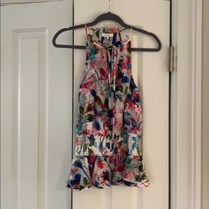 Classic sleeveless top